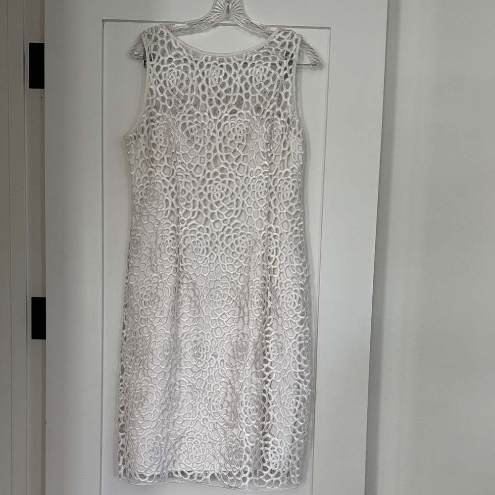Elegant White Lace Dress